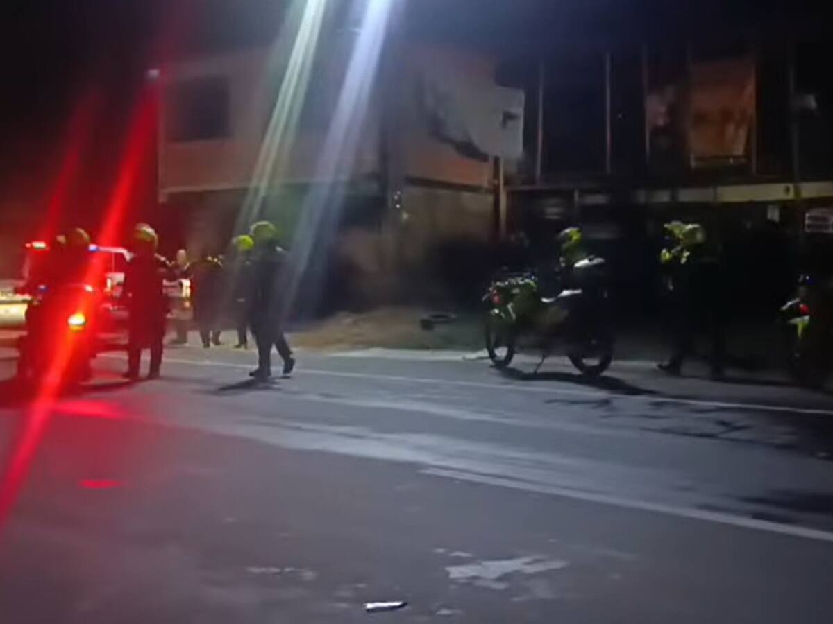 Disturbios en la variante de Ibagué dejan un hincha del Deportivo Cali muerto