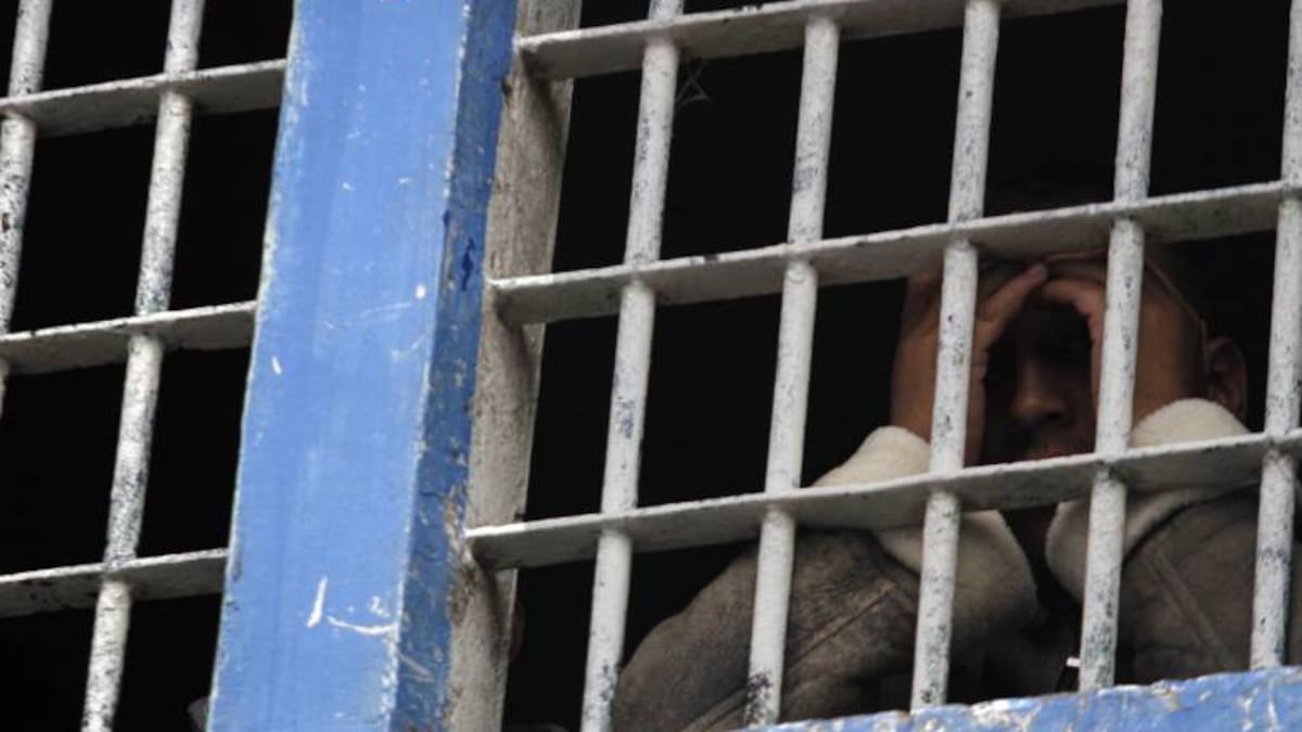 Denuncian aparente intoxicación masiva de más de 100 reclusos de la cárcel de Cómbita