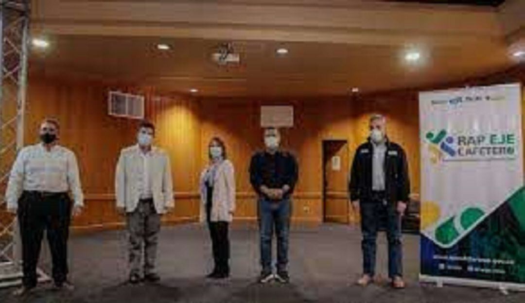 Gobernadores de Quindío, Risaralda, Tolima y gerente de la RAP, eje cafetero