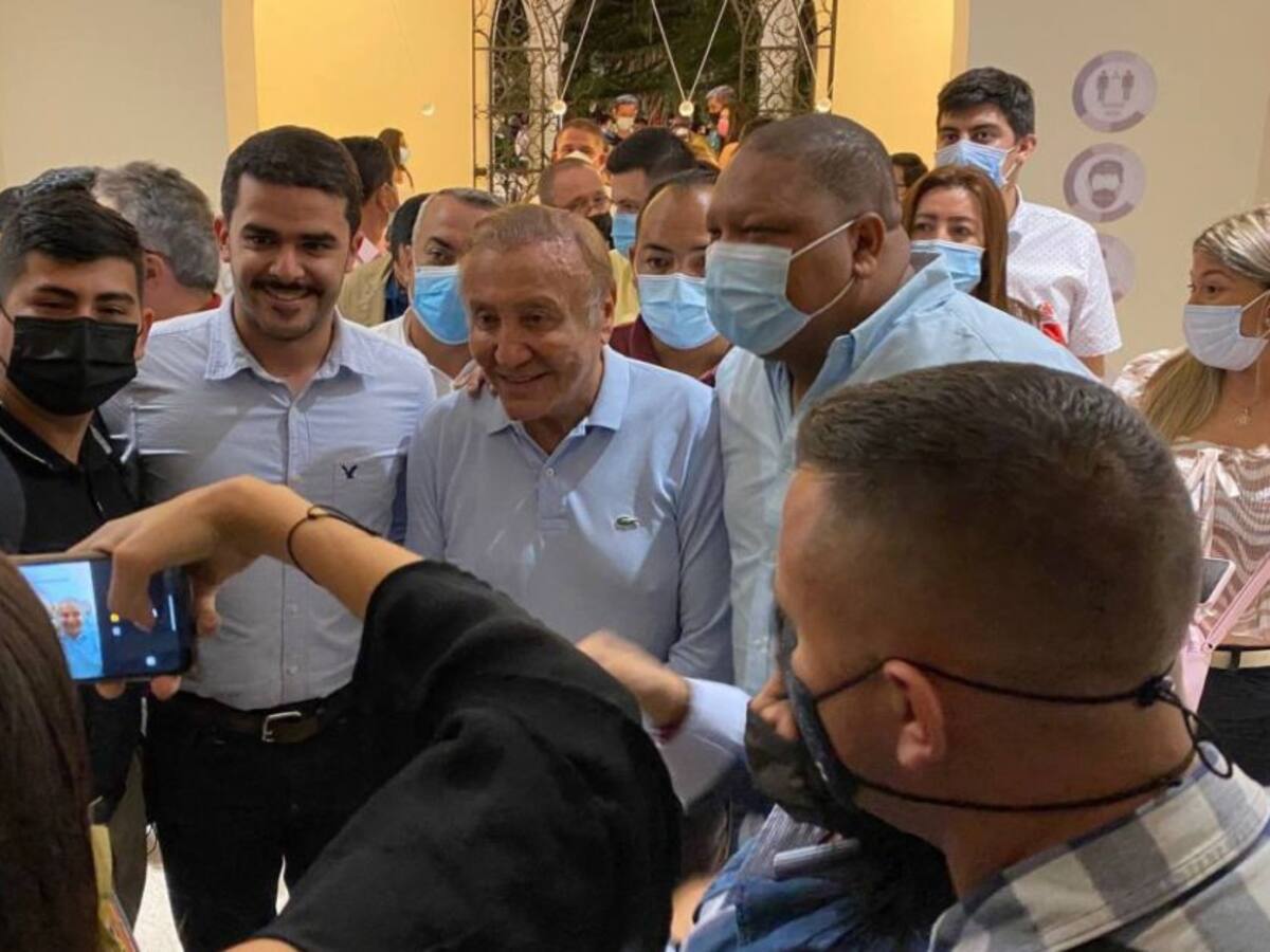 Rodolfo Hernández cancela manifestaciones por amenazas