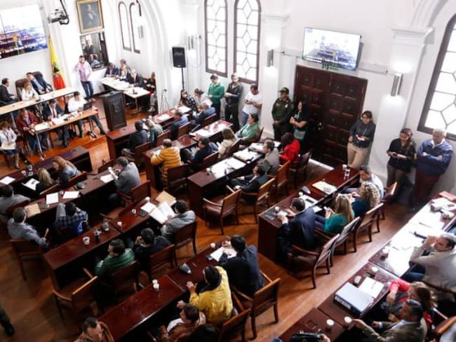 Concejo de Bogotá dará luz verde a presupuesto de 2017 la próxima semana
