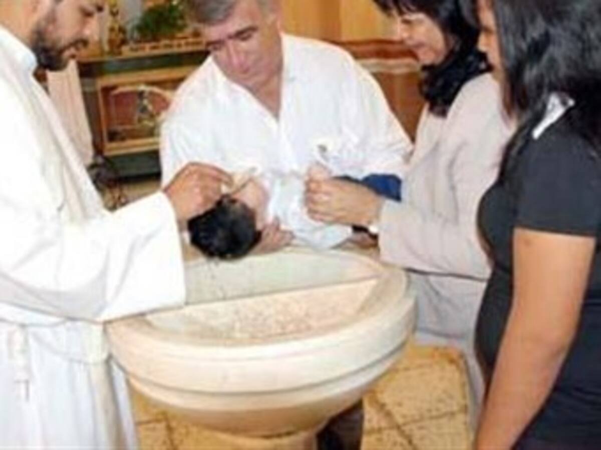 Hay ‘Jamesmanía’ en las registradurías con los recién nacidos
