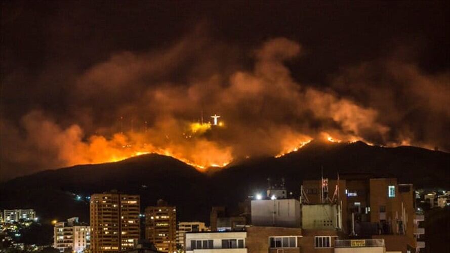 El reciente incendio registrado en el cerro de Cristo Rey en Cali consumió cerca de 100 hectáreas de vegetación. Foto: Erika Rebolledo