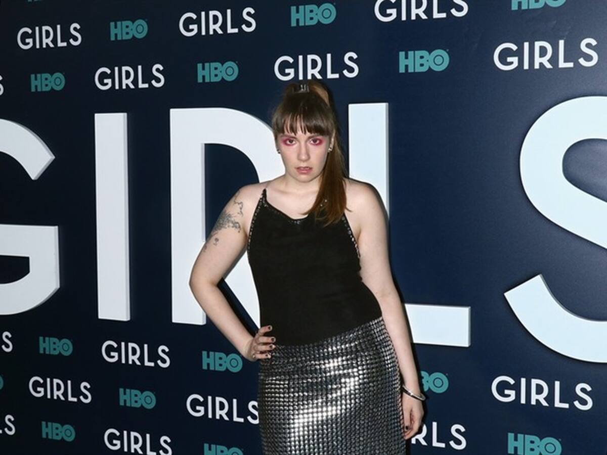 Lena Dunham le copia a Rihanna su último tatuaje