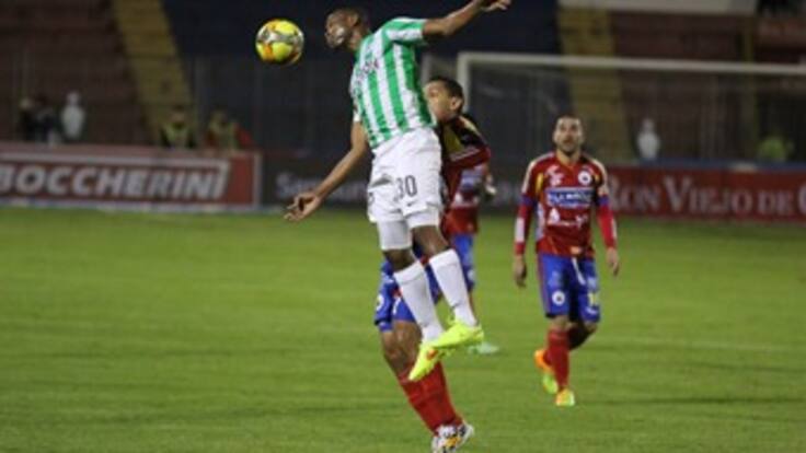 Nacional cae 2-1 ante el Pasto, pero se mantiene en el grupo de los ocho