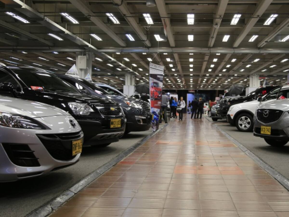 Bogotanos que se movilizan en carro pasan en promedio 17 días al año en su vehículo