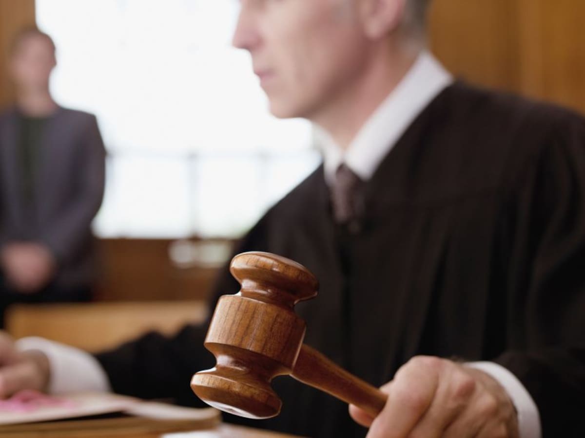 Confirman destitución a exmagistrado de la Corte Suprema involucrado en cartel de la toga