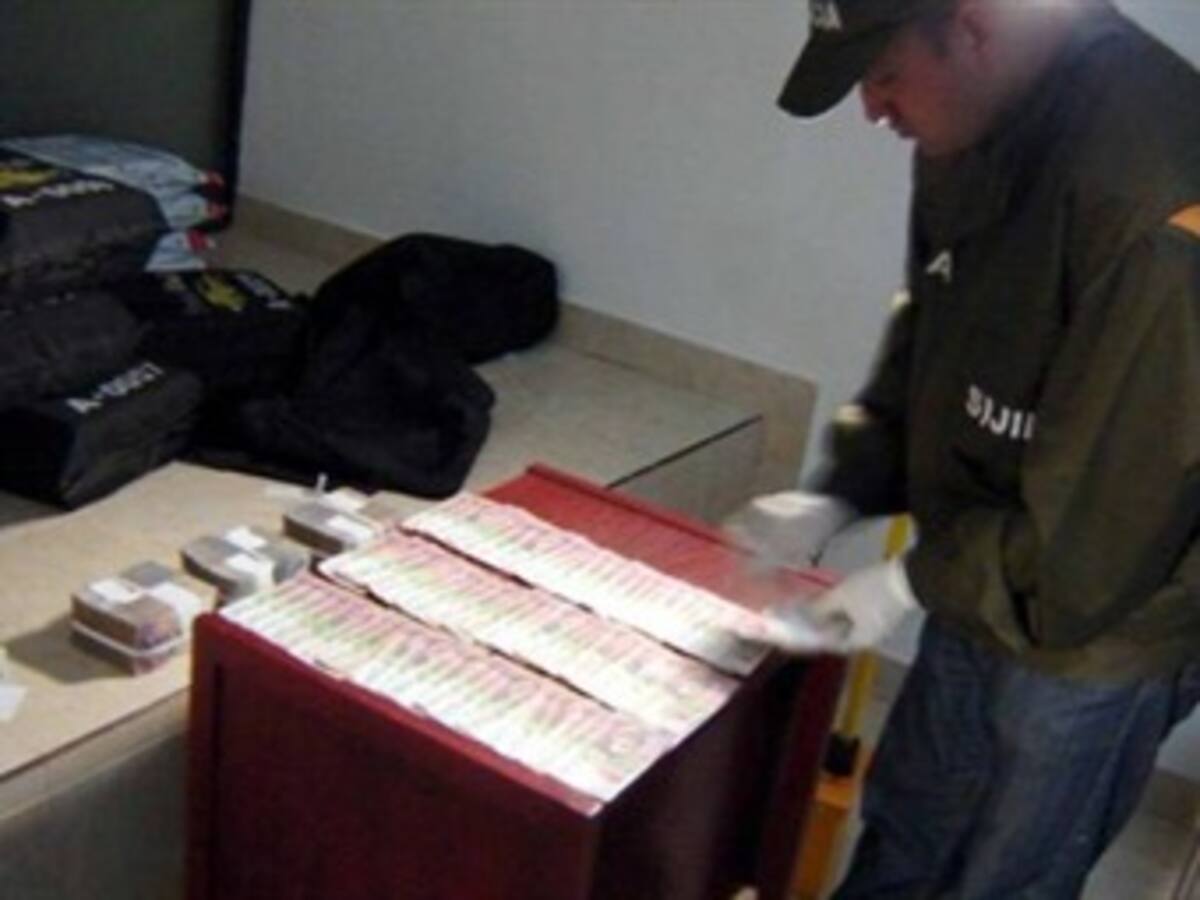 Capturados por el CTI implicados de lavar dinero a través de empresa de papel