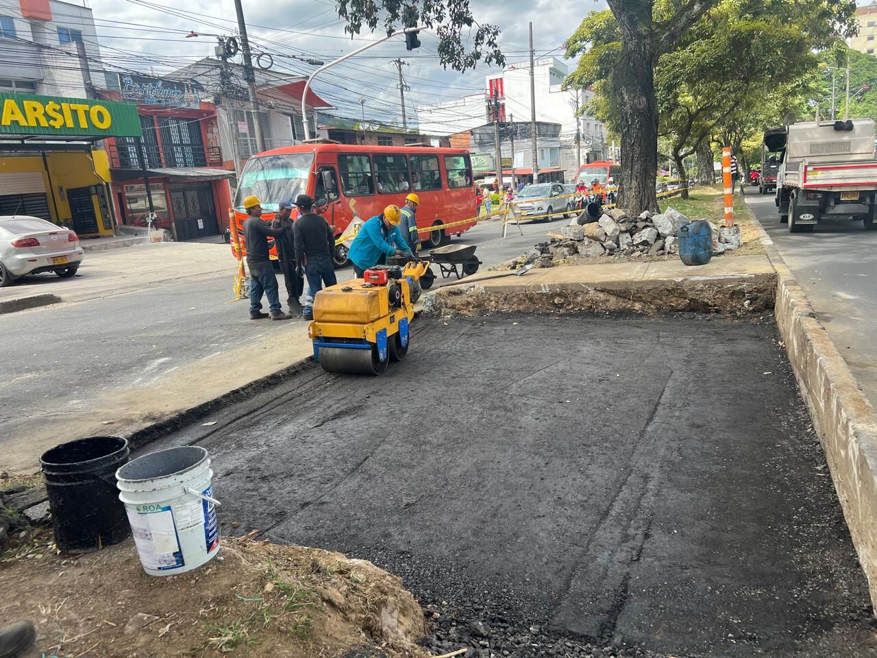 En la avenida Ambalá de Ibagué están adecuando la nueva intersección vial
