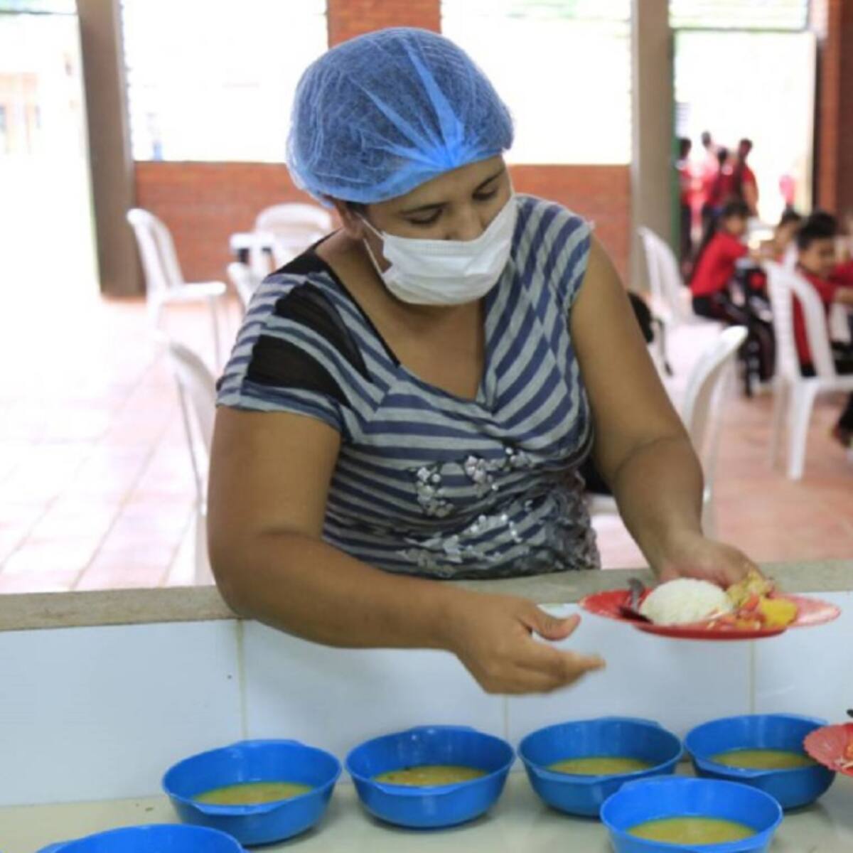 Operador del PAE en Chiquinquirá le debe salarios a más de 90 economas