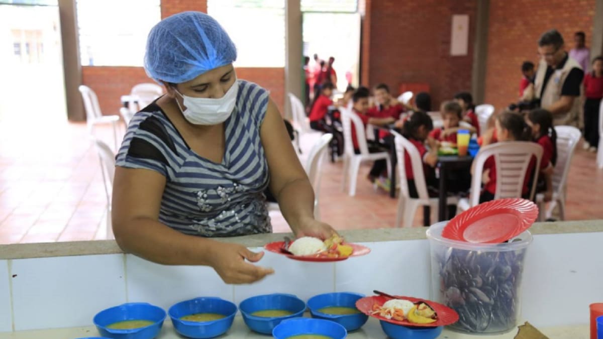 Sigue Plan de Alimentación Escolar en el Tolima. Gobernación aportará más recursos.