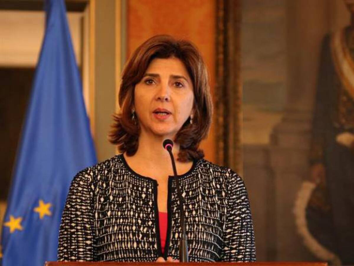 Canciller María Ángela Holguín sería sancionada por incumplir un fallo de tutela