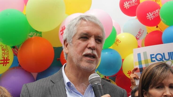 Enrique Peñalosa, candidato por firmas