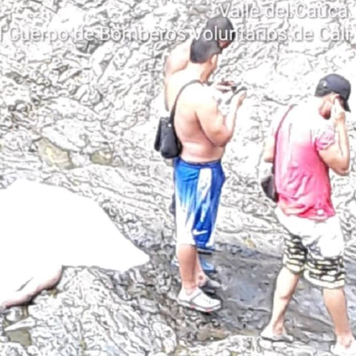 Dos jóvenes pierden la vida mientras nadaban en un charco del río Cali