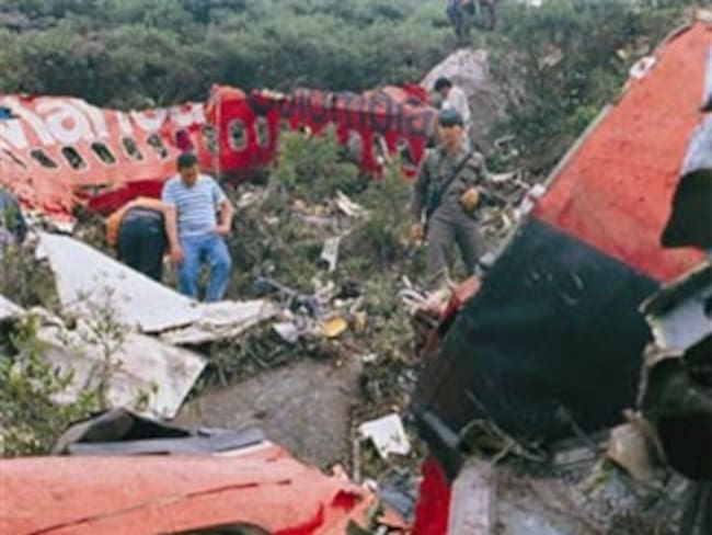 Hoy se cumplen 20 años del atentado terrorista al avión HK1803 perpetrado por Pablo Escobar