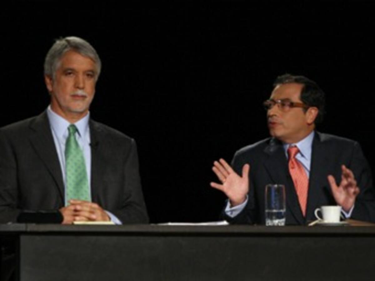 Progresistas esperan que Verdes incluido Peñalosa respalden a Petro