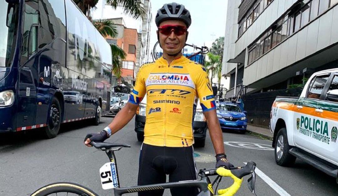 Darwin Atapuma, ganador de la octava etapa de la Vuelta a Colombia.