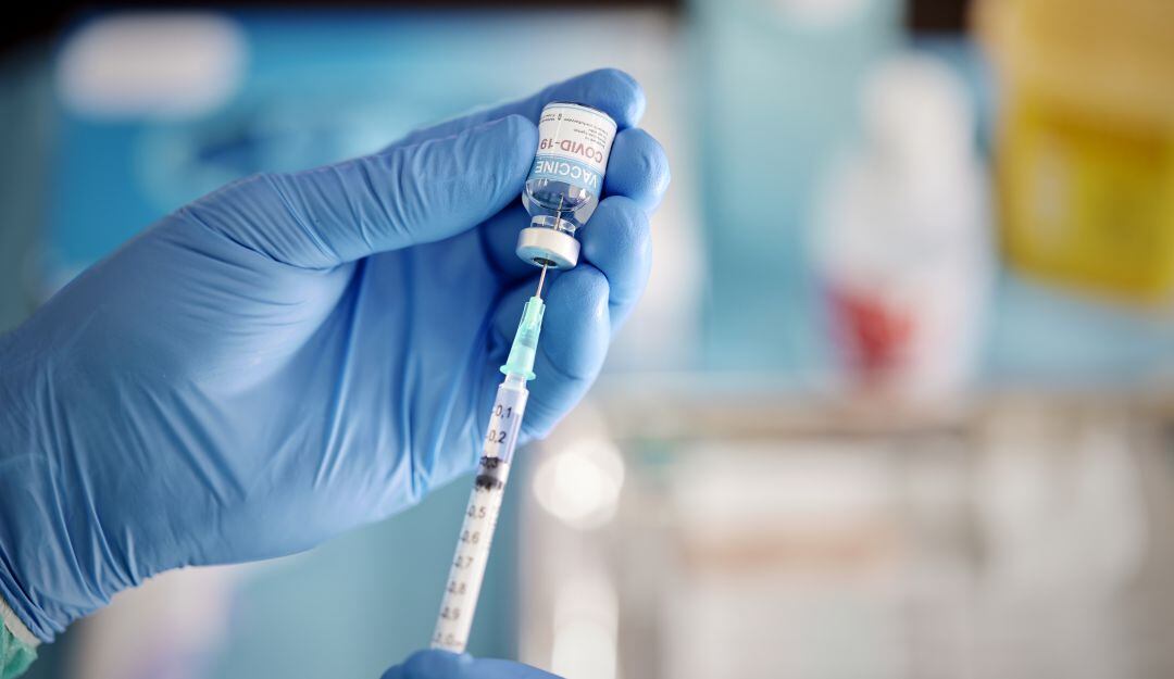 Inmunidad de las vacunas contra la COVID-19 es de seis meses: Gina Tambini