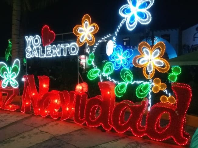 Alumbrado navideño en el municipio de Salento, Quindío
