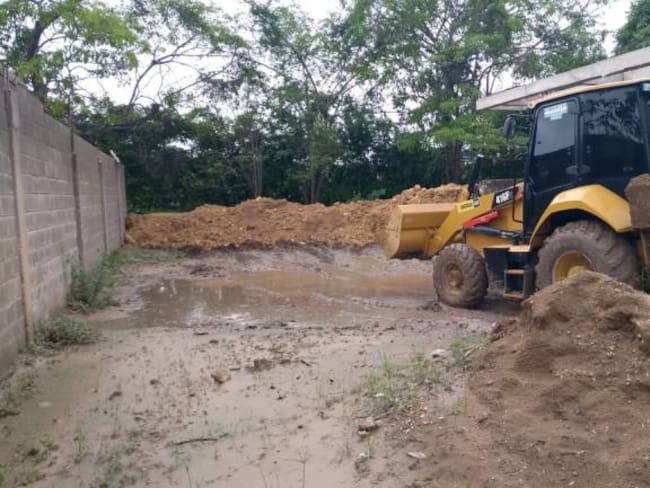 Inundado por lluvias instituto educativo en Arroz Barato Cartagena