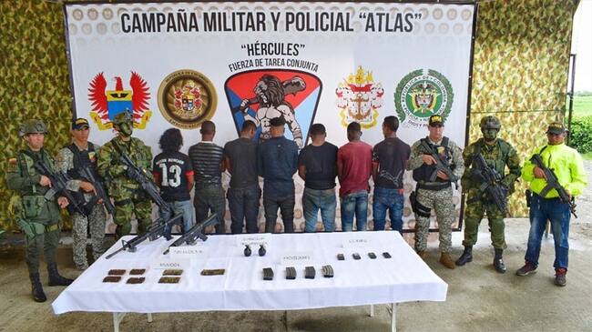 Capturan a siete presuntos miembros de organización de alias Guacho. Foto: Ejército Nacional