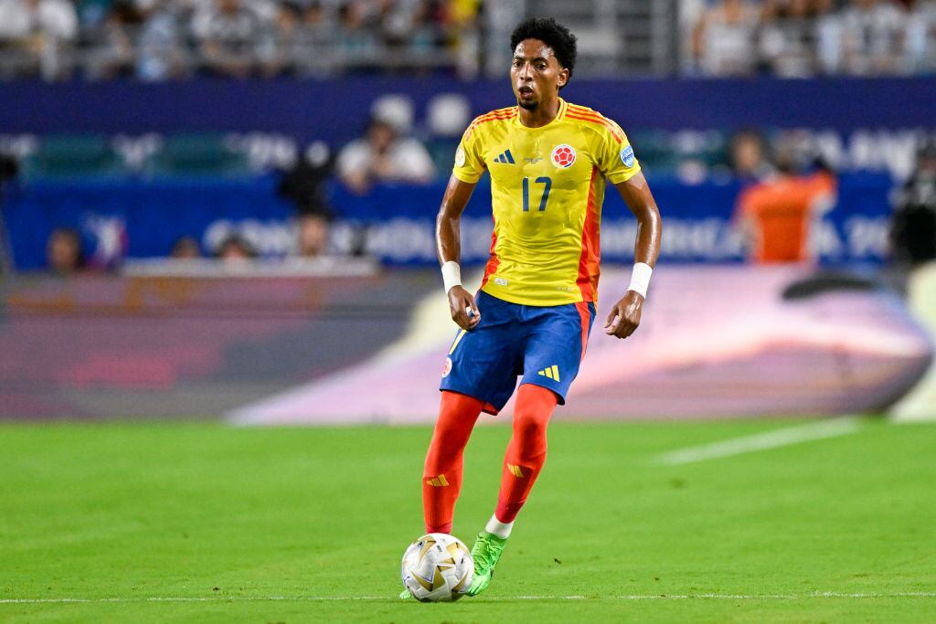 Johan Mojica con la Selección Colombia. (Photo by Pablo Morano/BSR Agency/Getty Images)