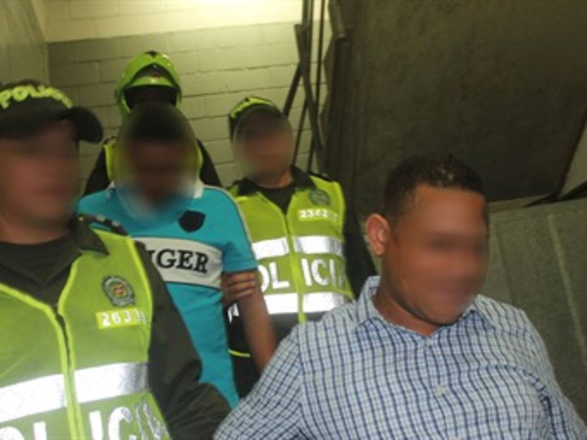 Policía de Cartagena capturó a dos presuntos clonadores de tarjetas débito