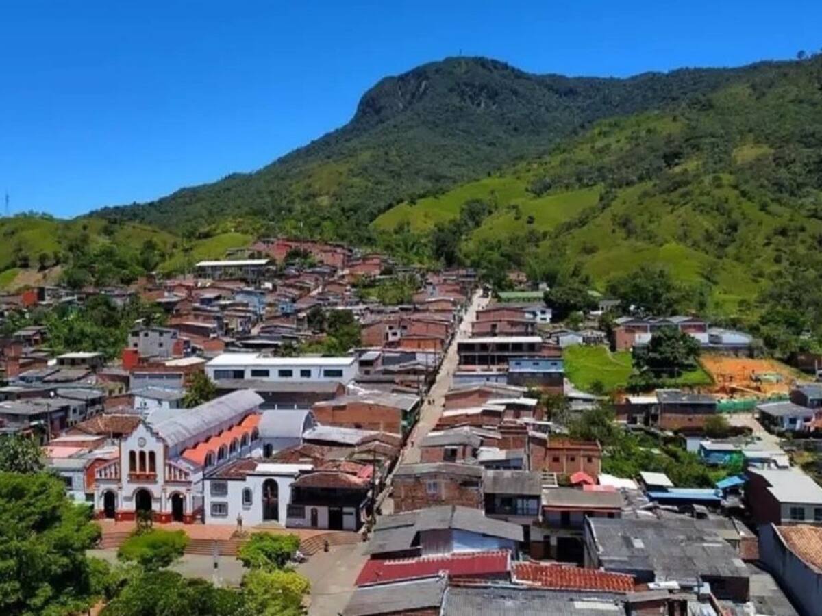Un hombre herido dejó pelea entre hinchas de fútbol en San Luis, Antioquia