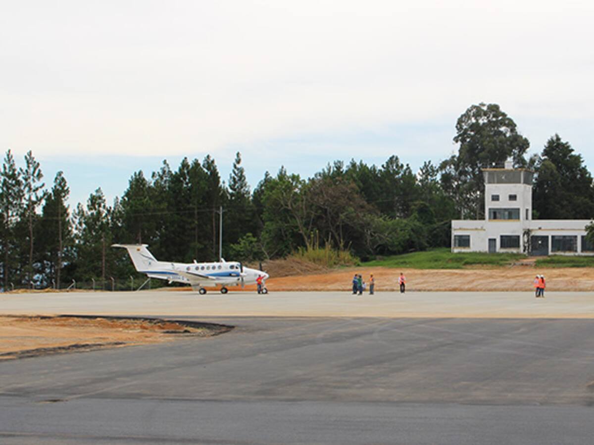 2 empresas ofrecerán vuelos entre municipios de Santander
