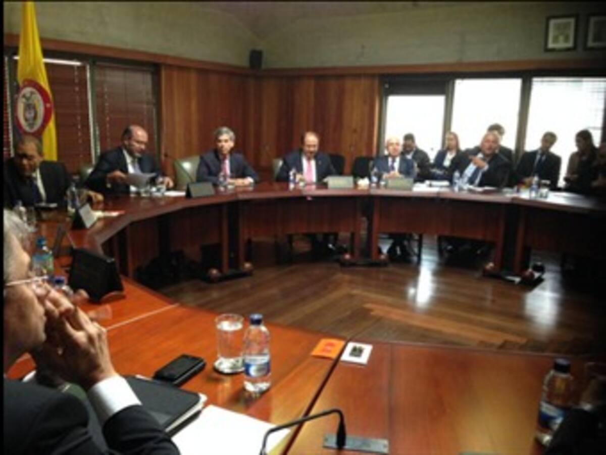 Sin acuerdo sobre Tribunal de Aforados finalizó reunión en la Rama Judicial