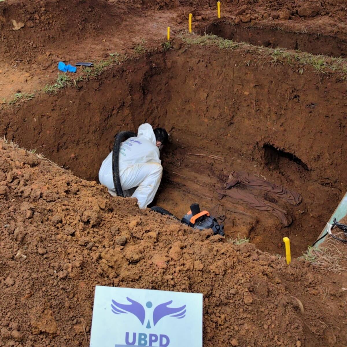 La Unidad de Búsqueda recuperó seis cuerpos de personas desaparecidas en cementerio de Frontino