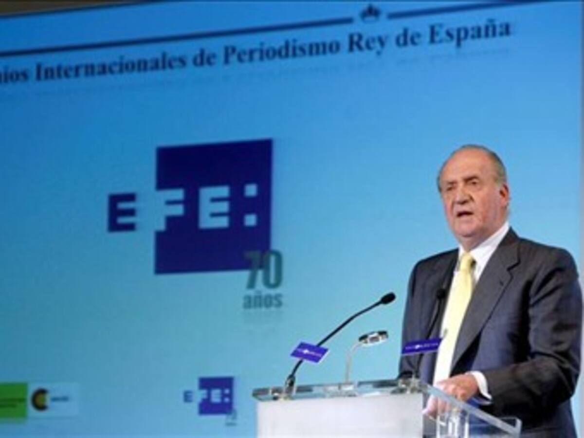 Tres colombianos ganan el premio de periodismo Rey de España