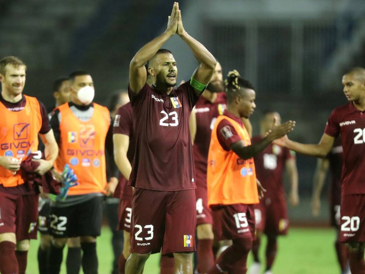 Venezuela sumó sus primeros tres puntos ante la Chile de Reinaldo Rueda