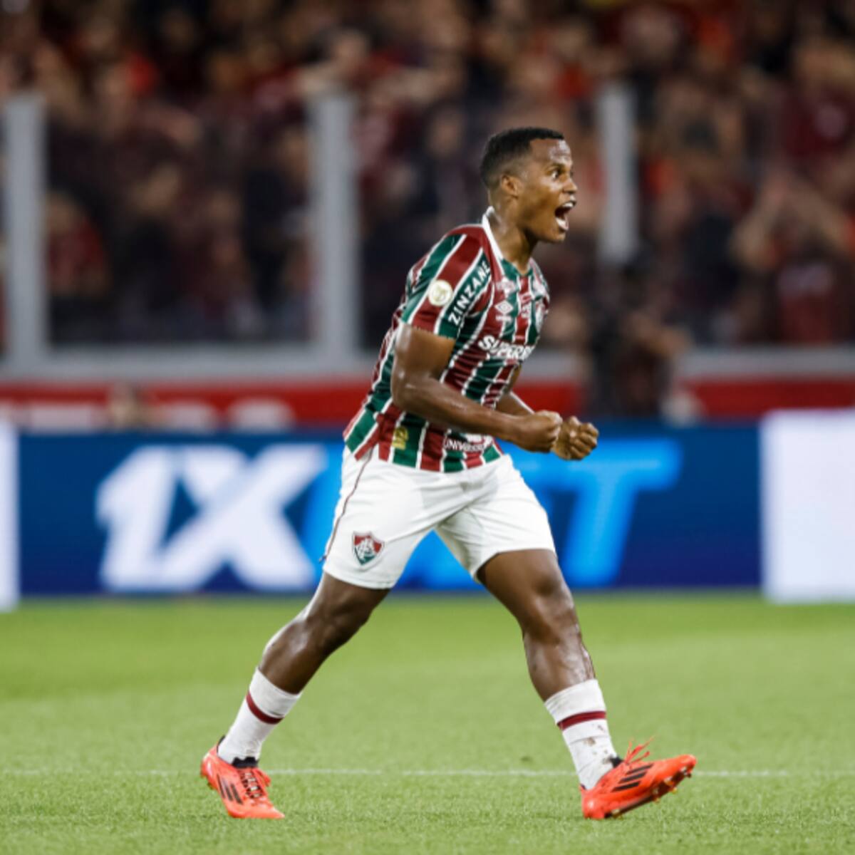 Desde Brasil confirman la salida de Jhon Arias de Fluminense: estaría cerca de Europa