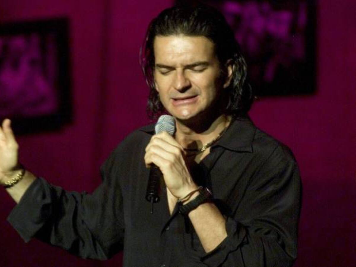 Ricardo Arjona presenta su nuevo videoclip "Remediando el Corazón"