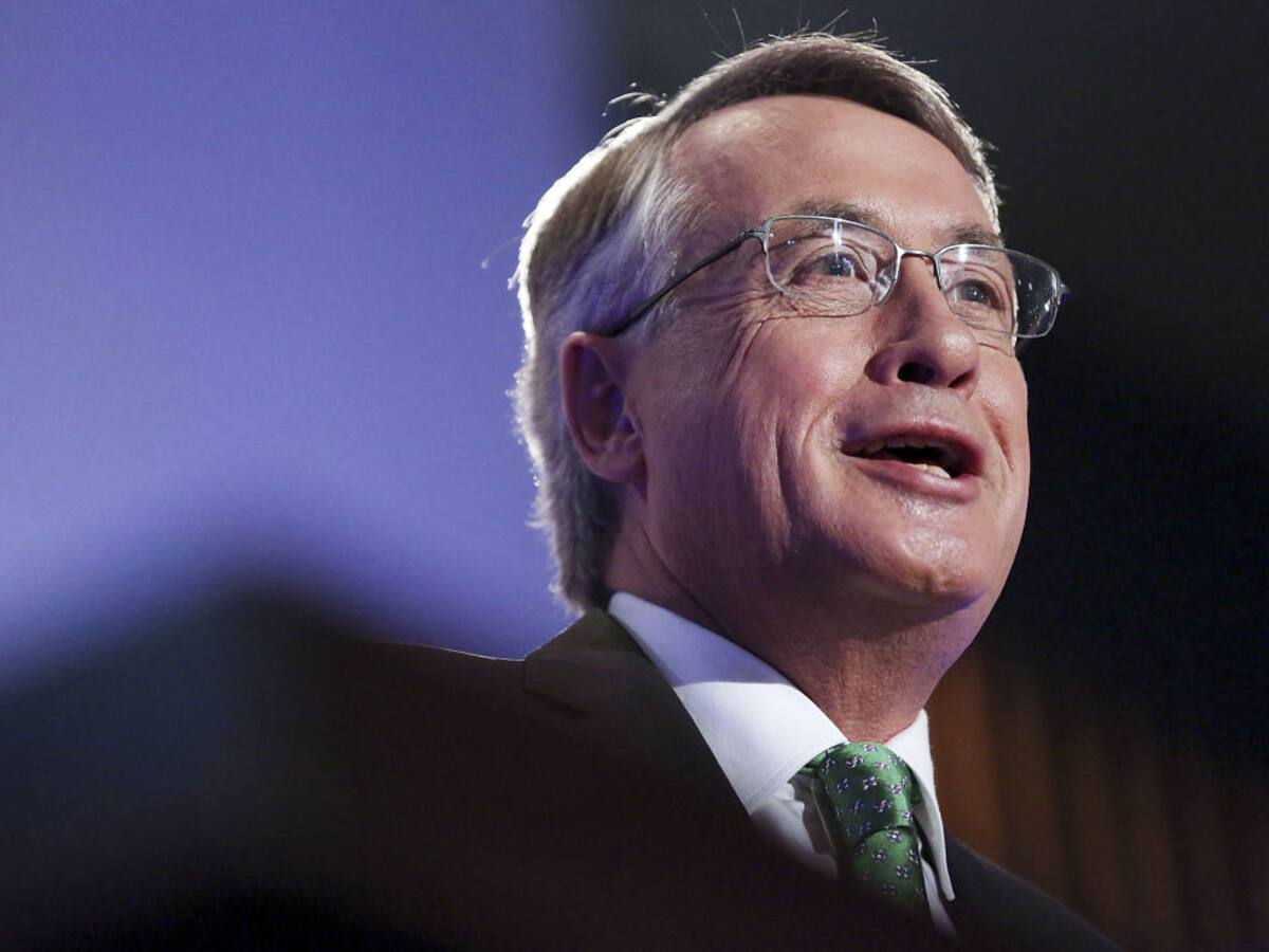 Derecha autoritaria quita derechos a trabajadores: Wayne Swan desde cumbre progresista en Barcelona