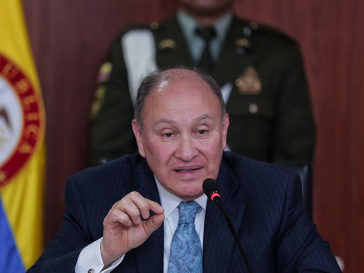 Corte Constitucional dice que decisión de uso de glifosato está tomada