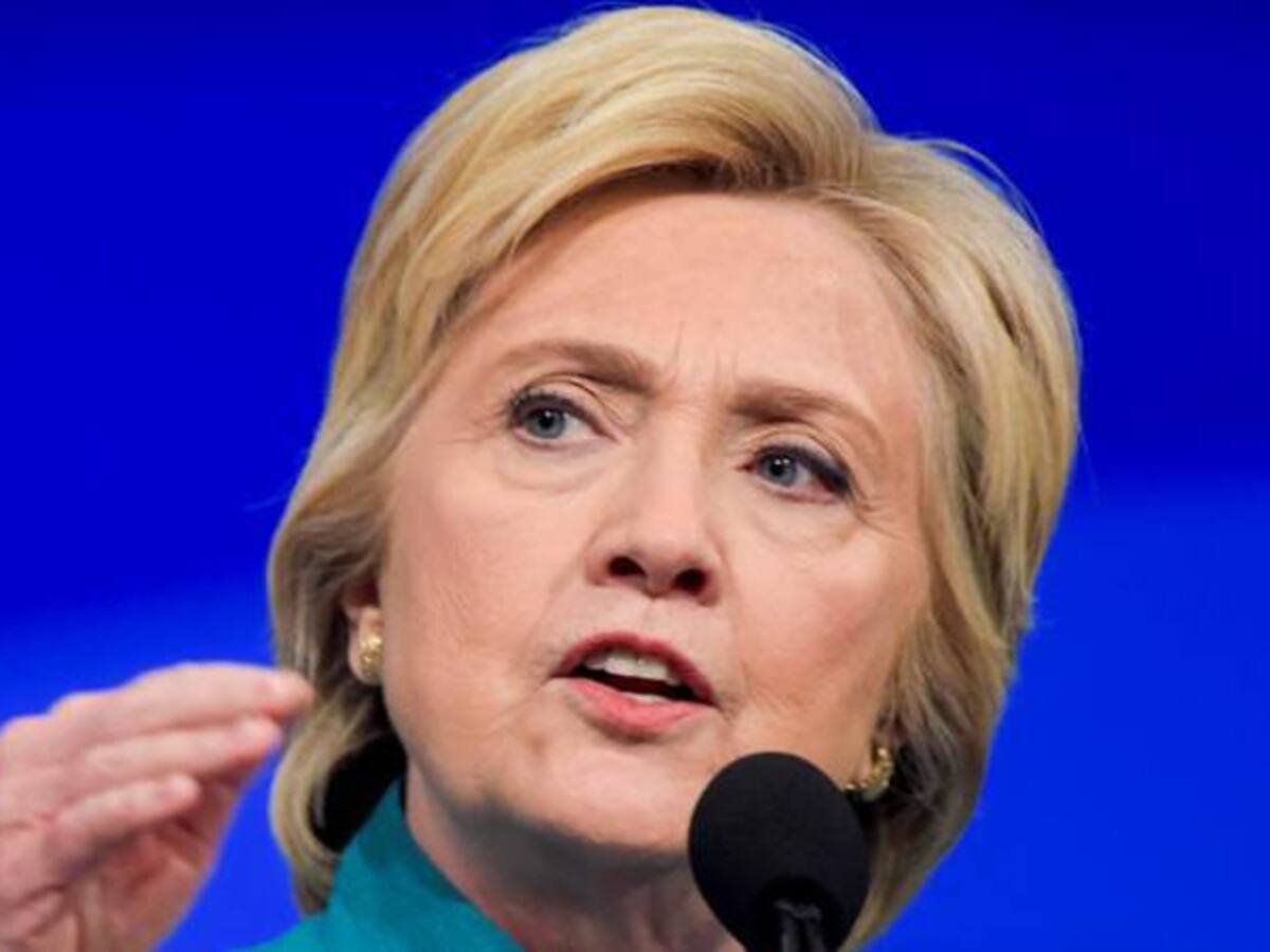 Clinton gana terreno frente a Trump a 8 puntos, según encuesta