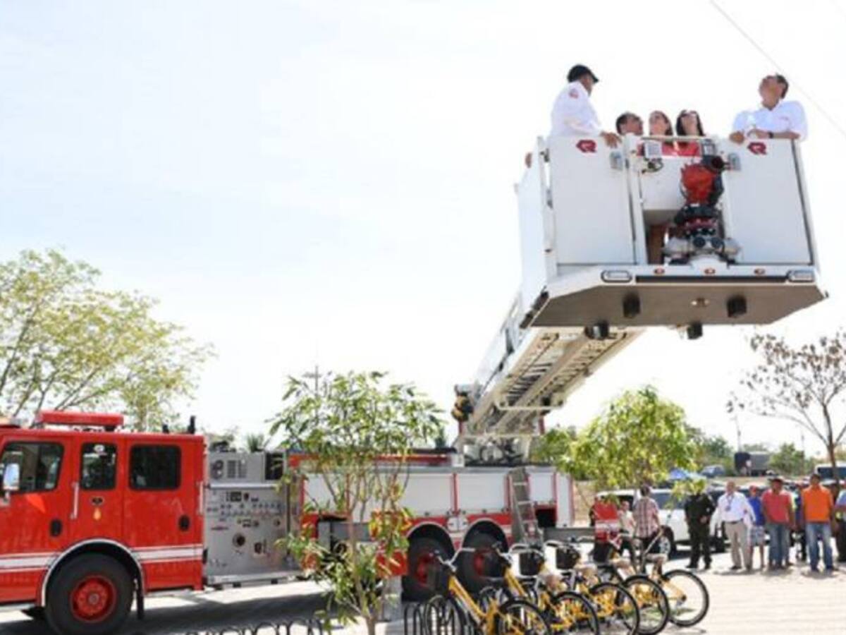"Fortalecemos estaciones de bomberos, para hacer frente a Incendios forestales"