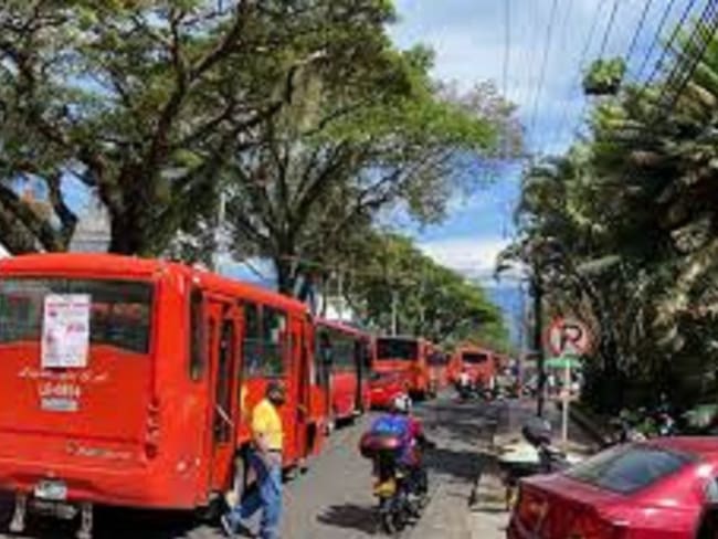 Bloqueos afectan a comerciantes de Ibagué