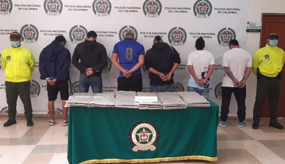 Delitos, concierto para delinquir agravado, tráfico de estupefacientes, destinación ilícita de inmuebles y tráfico y porte de armas de fuego o municiones