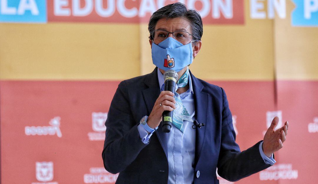 Proponen debate de control político a Claudia López por manejo de pandemia