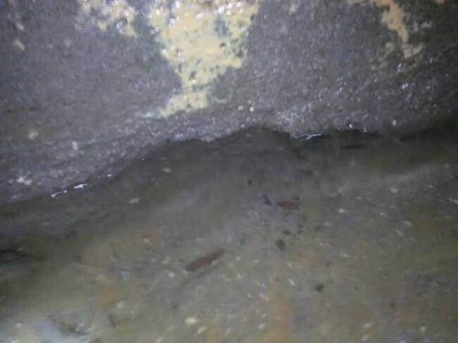 Interior del tanque de agua en Manzanares