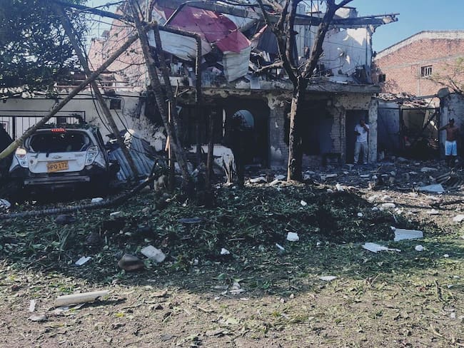 Atentado en Jamundí: una persona murió y cuatro resultaron heridas tras carro bomba