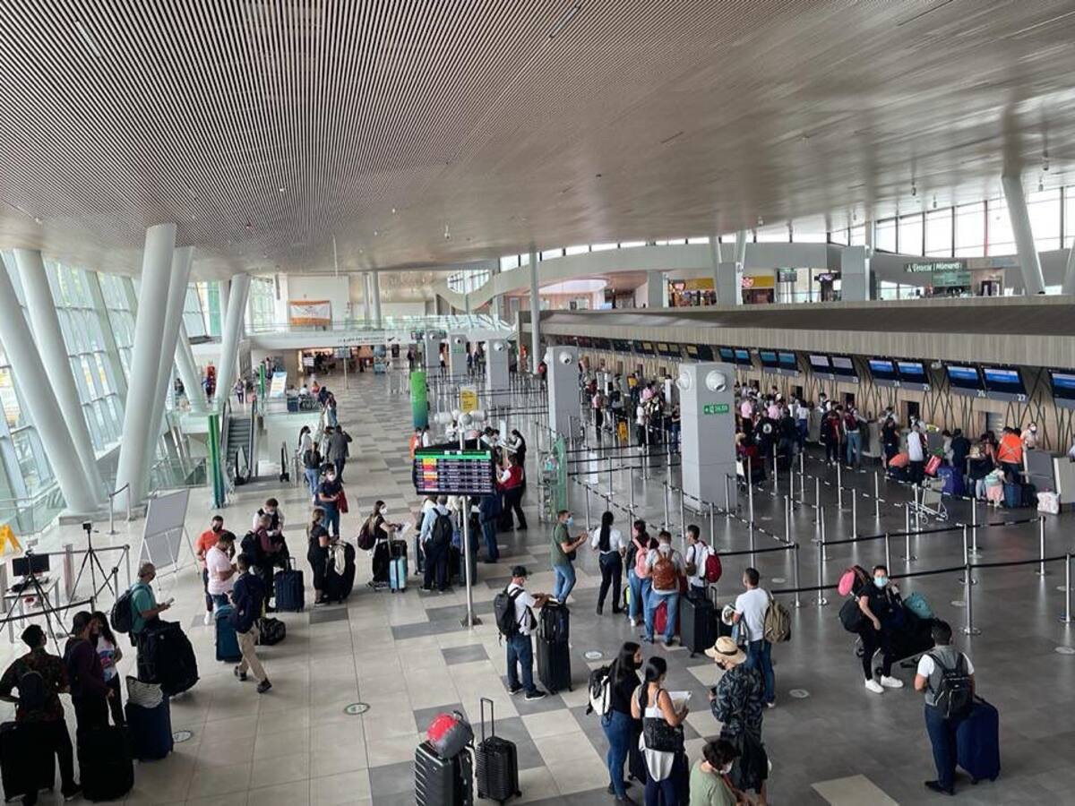 El Aeromatecaña fue seleccionado como el mejor aeropuerto público del país