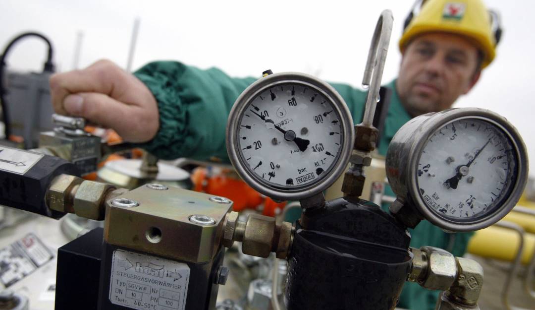 Operador de la compañía de gas rusa, Gazprom.  Foto: Getty 
