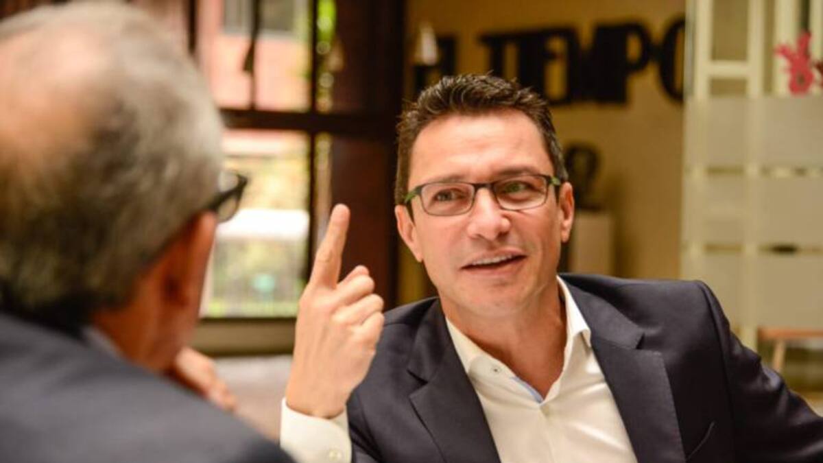Absuelven a Carlos Caicedo por terminación del contrato con la firma R y T