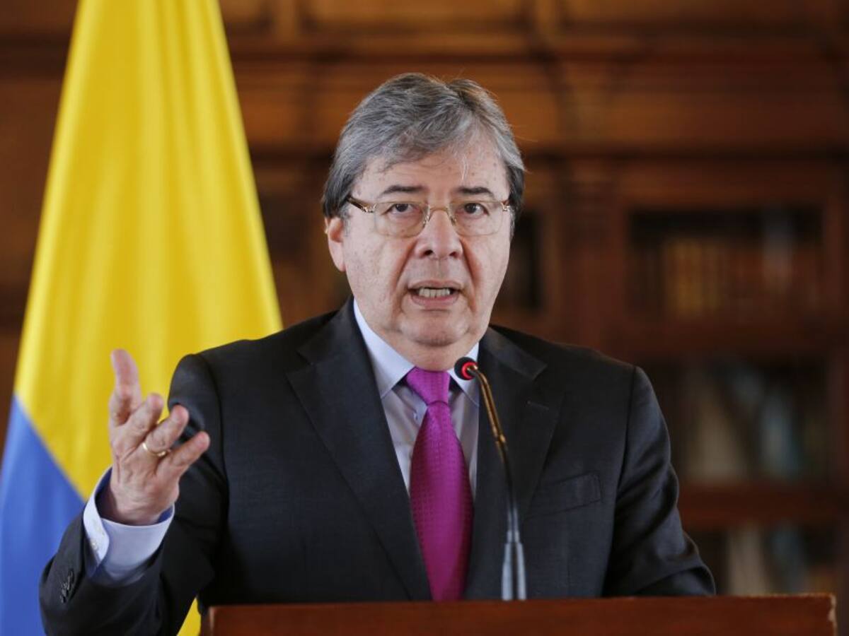 "Fuerzas Especiales de EE.UU. no participarán en operaciones militares"