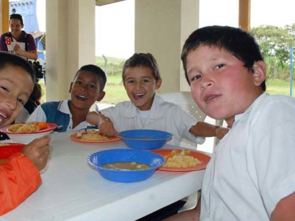 Contraloría halló irregularidades en Programa Alimentación Escolar Armenia
