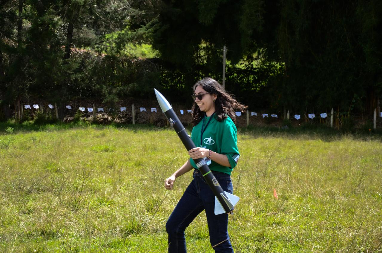 Concurso de cohetes. Cortesía: Aerocivil.